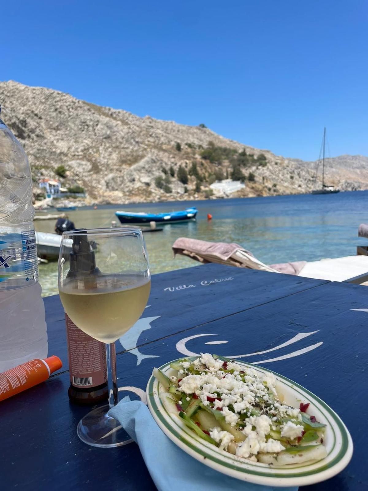 Symi . Villa Calme Экстерьер фото